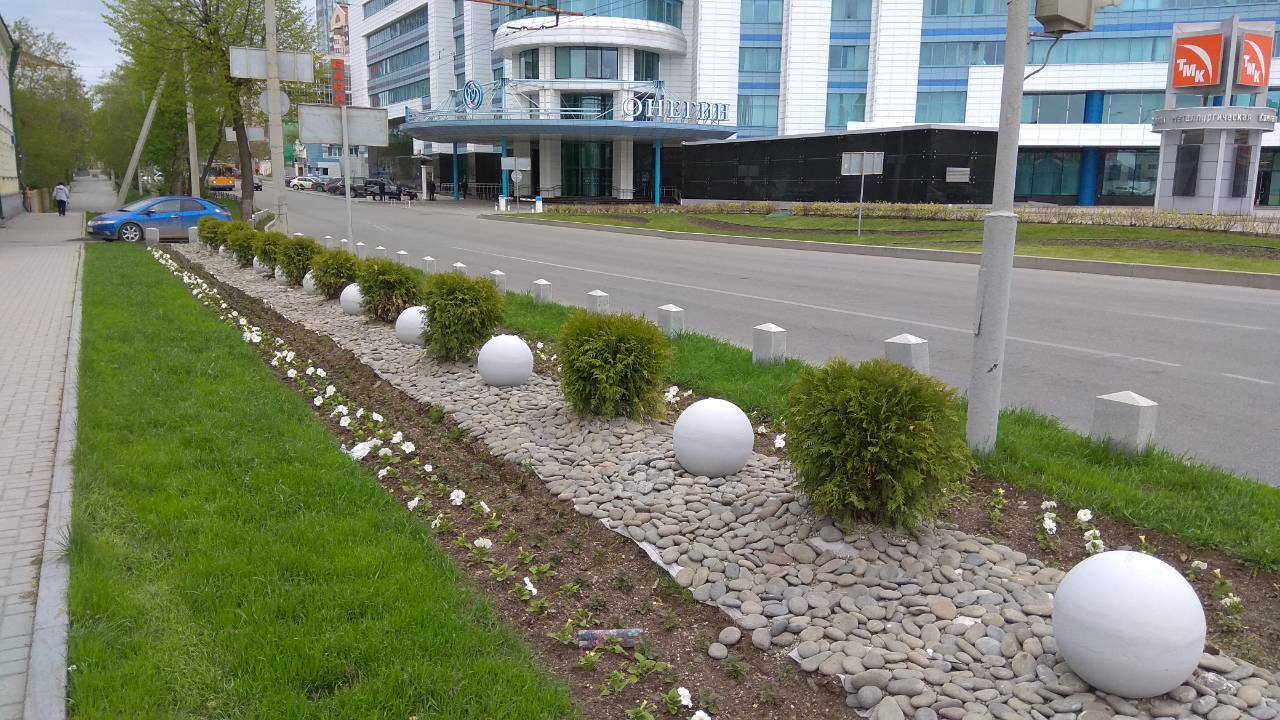 Бетонный шар 400*410 мм 