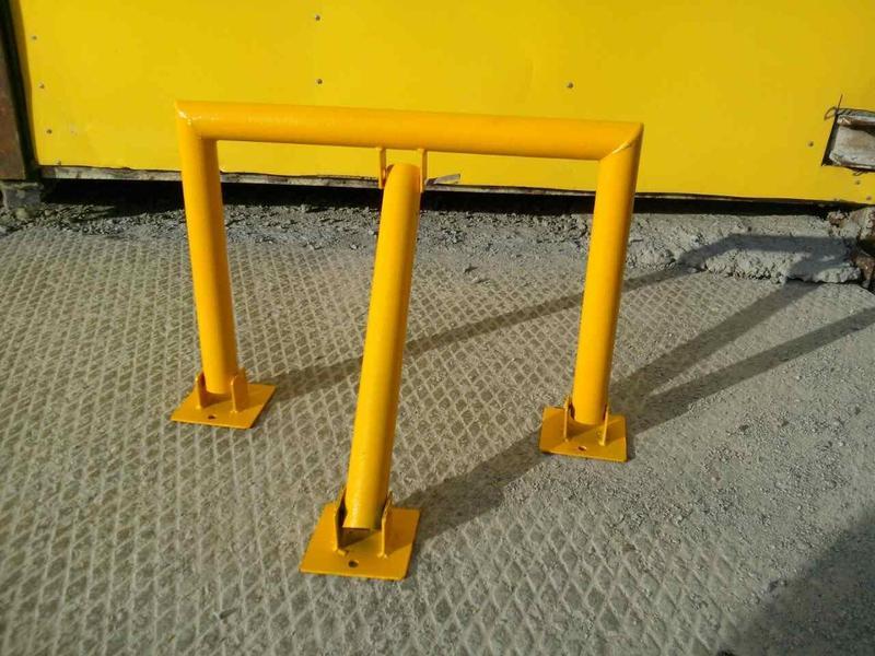 Парковочный барьер желтый